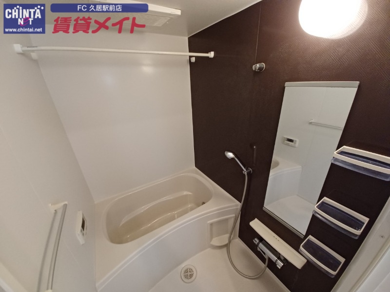 バス・シャワールーム　同タイプの部屋写真です