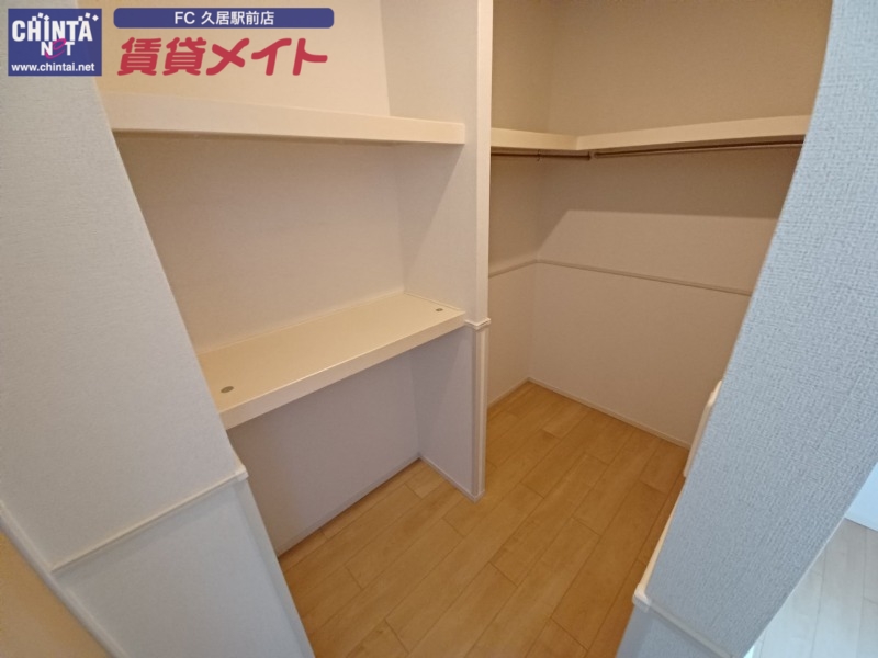 収納　同タイプの部屋写真です