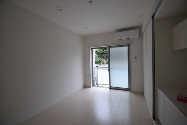 その他部屋・スペース　落ち着いて過ごせるお部屋なので、寝室にいかがでしょうか