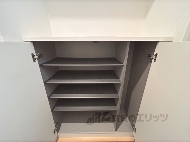収納　下駄箱
