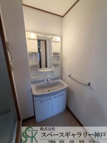 洗面設備　※お部屋により仕様が異なる場合があります※
