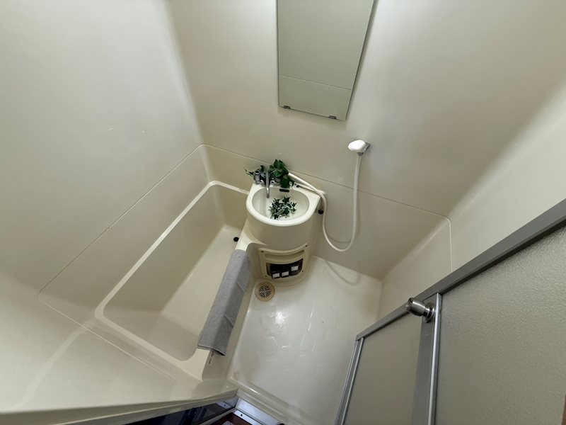 バス・シャワールーム　同建物同号室の室内写真です。(202号室)
