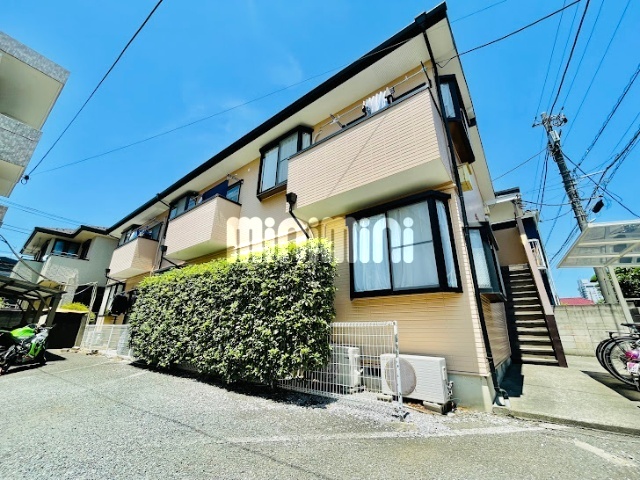 建物外観　閑静な住宅街にございます