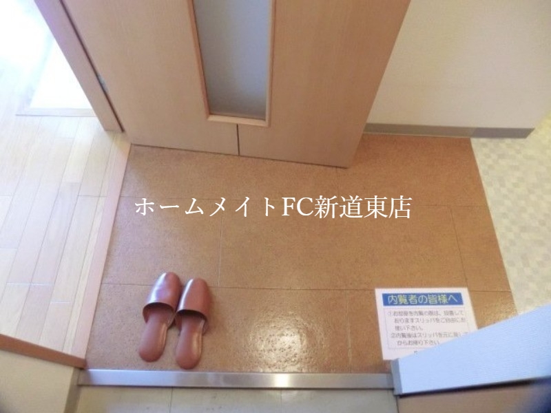 玄関　玄関