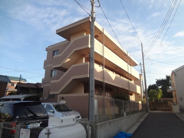 建物外観　★外観★
