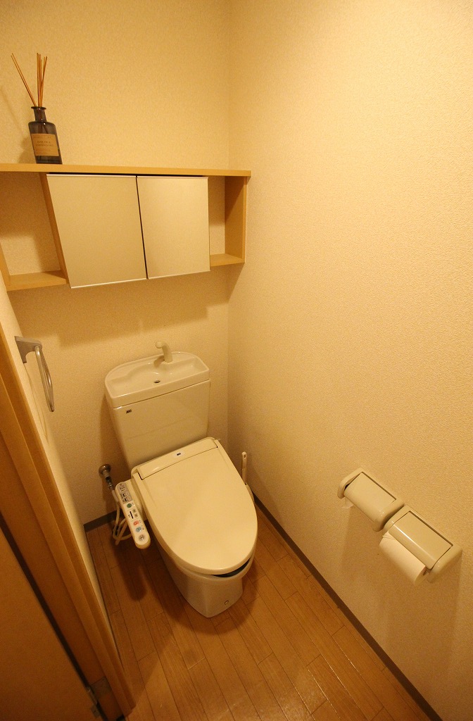 トイレ　別の部屋の写真です