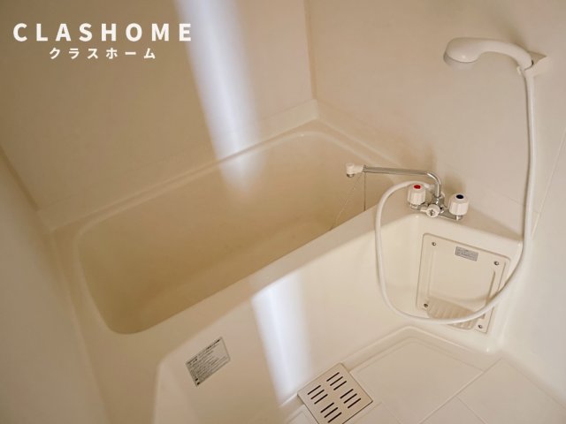 バス・シャワールーム　同物件の別部屋になります。