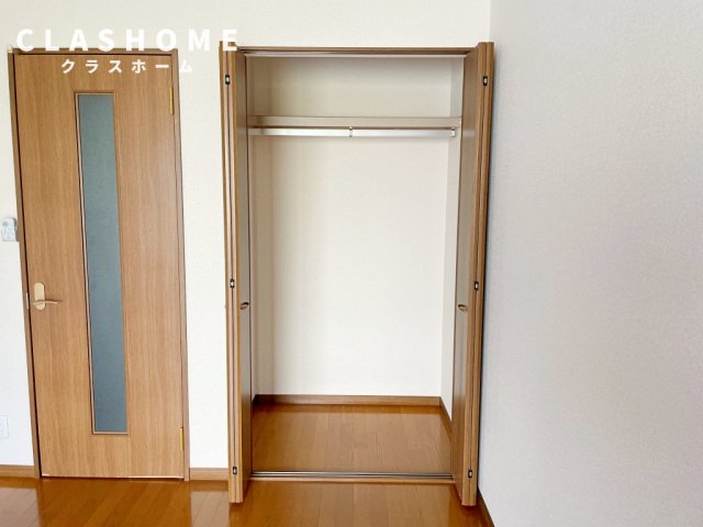 収納　同物件の別部屋になります。