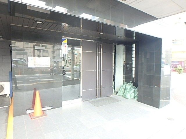 エントランス　NULL