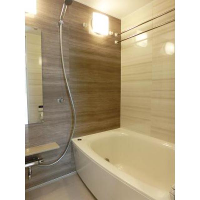 バス・シャワールーム　※写真は同タイプ住戸です。