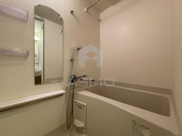 バス・シャワールーム　同マンション別部屋参考写真
