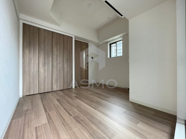 居室・リビング　同マンション別部屋参考写真
