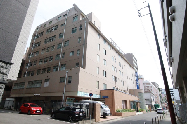 大学・短大　名古屋観光専門学校（大学・短大）まで100m