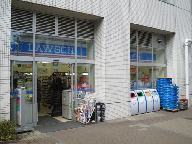 コンビニ　ローソン浜松町一丁目店（コンビニ）まで4m