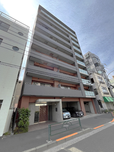 建物外観　重厚感のある外観