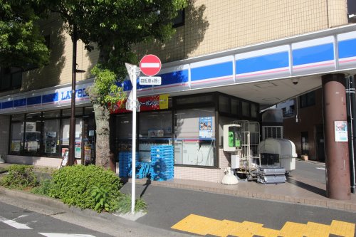 コンビニ　ローソン 松江三丁目店（コンビニ）まで95m