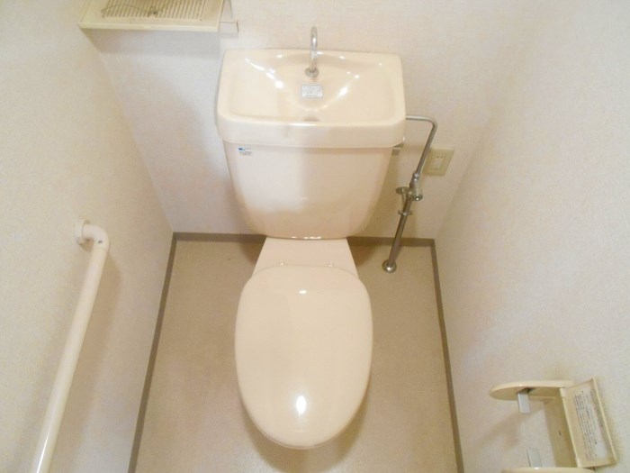トイレ　参考写真