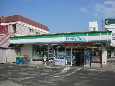 その他　ファミリーマート天白向が丘店（その他）（その他）まで610m