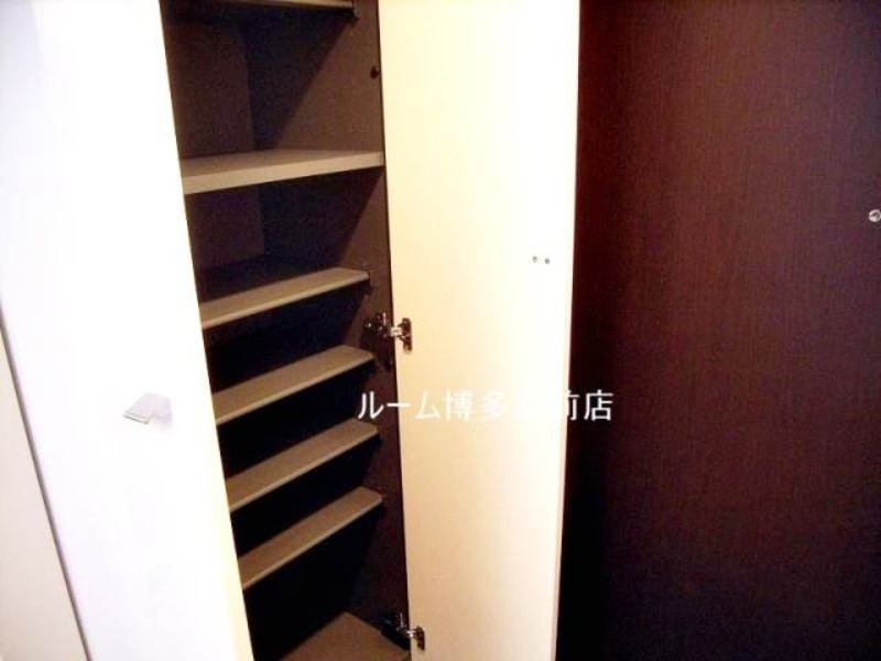 玄関　同型イメージ