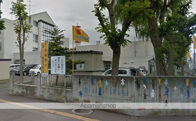 小学校　和光小学校（小学校）まで226m