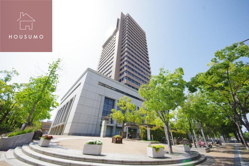 役所　東大阪市役所（役所）まで247m