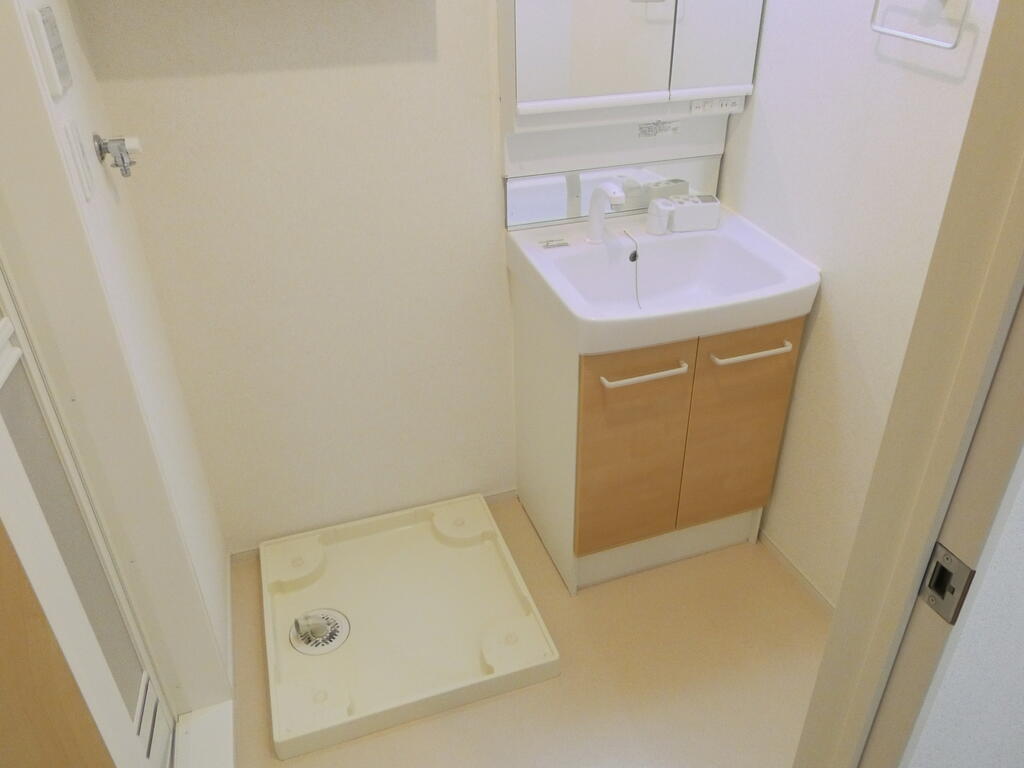 洗面設備　内観写真・動画・パノラマは同物件同タイプ間取り2階のお部屋の