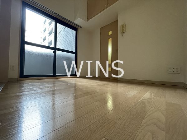 居室・リビング　別部屋参考写真です。