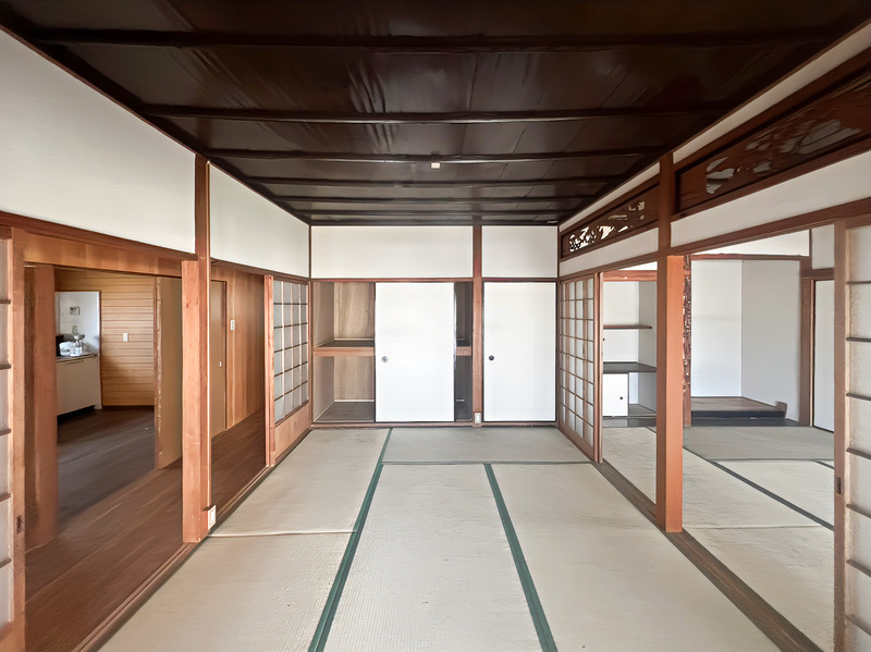 重根戸建の居間写真