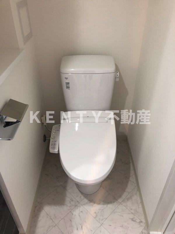 トイレ　コンパクトで使いやすいトイレです