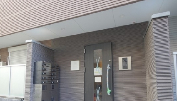 エントランス　☆キレイな共用部分☆