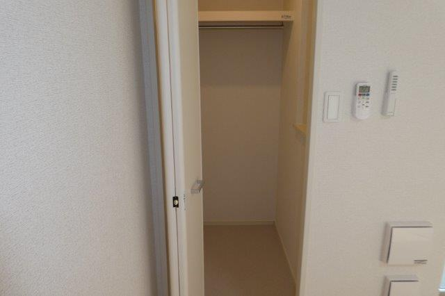 収納　ウォークインクローゼット