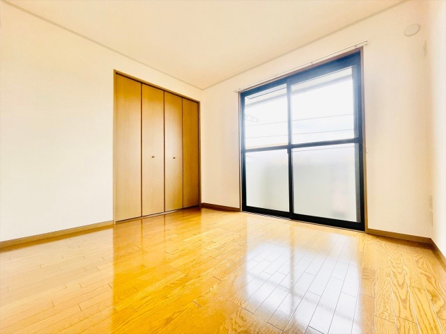 その他部屋・スペース　同一建物内１０５号室内装写真転載