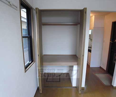 収納　クローゼットも奥行きがあり広々・