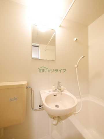 CASA DEL GLICINEの内装写真