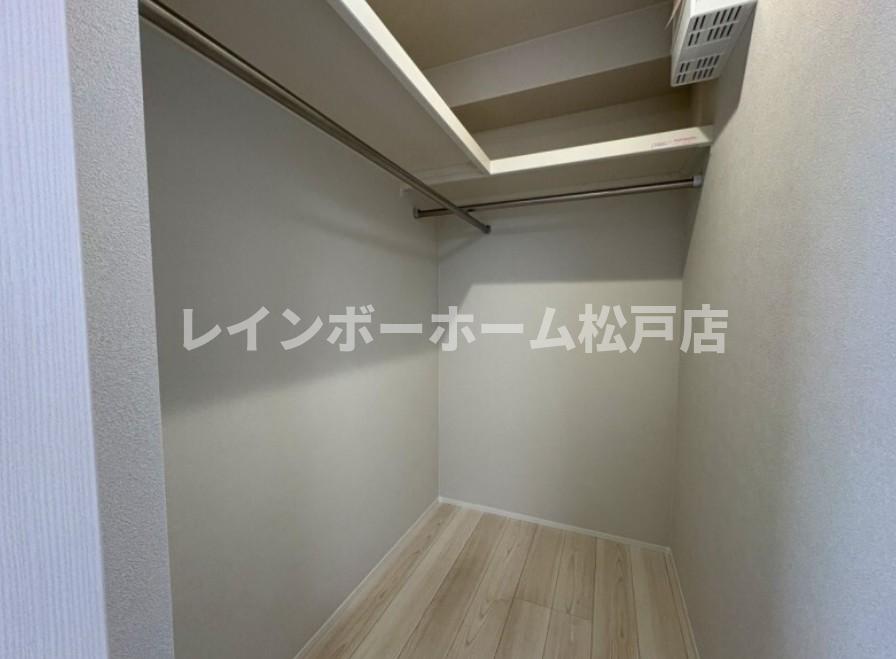 フィカーサ柏の葉の内装写真
