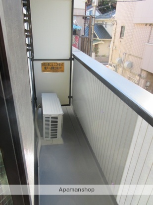 ブルーライン 蒔田駅 徒歩6分 3階建 築7年の内装写真