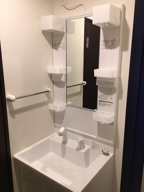 洗面設備　★家具家電付き