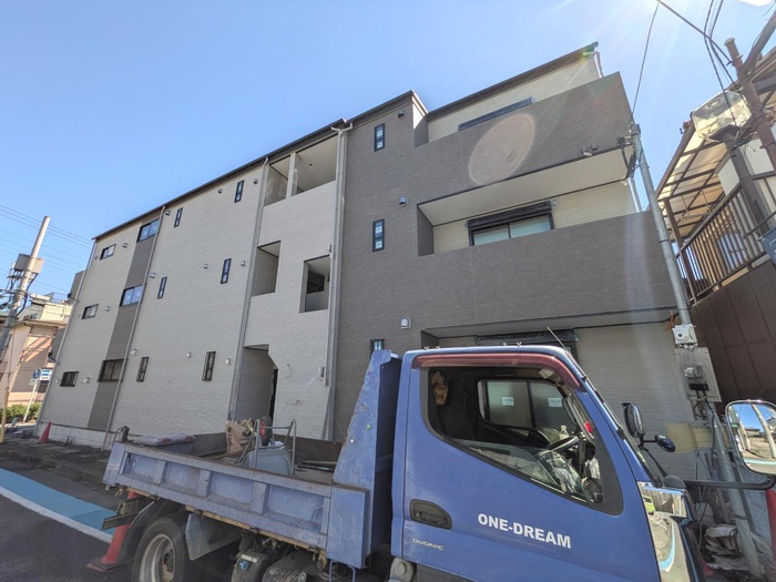 建物外観　建築中
