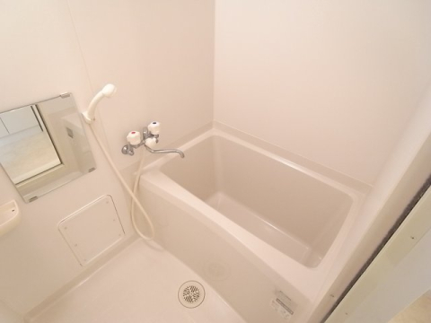ONE ROOF FLAT NISHINOMIYAの風呂写真