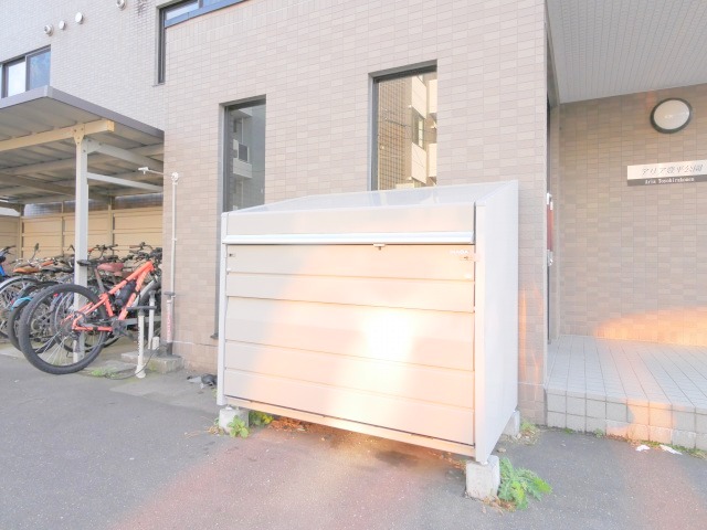 その他共有部分　ゴミステーション完備です♪