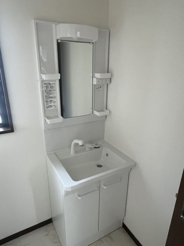 旭町2丁目戸建の内装写真