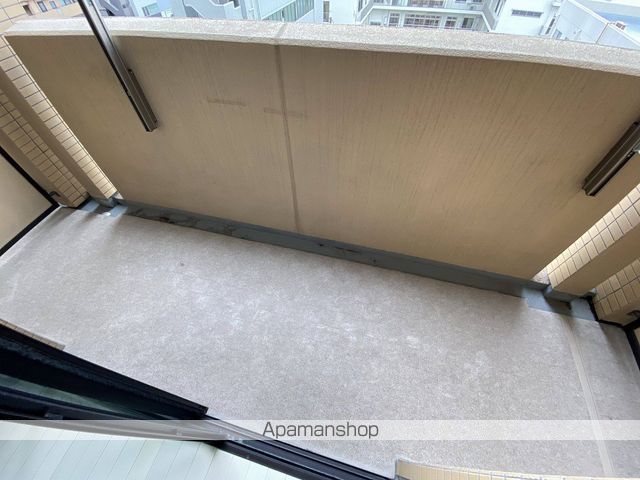リードインアイエスヒラノの内装写真
