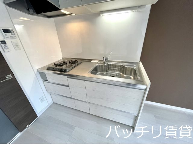 キッチン　＊画僧は別部屋の為、現状優先と致します。