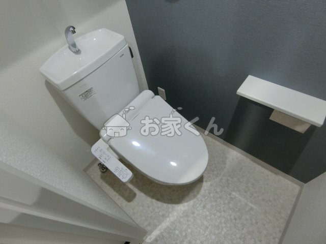 地下鉄西神・山手線 妙法寺駅 徒歩6分 3階建 築6年のトイレ写真