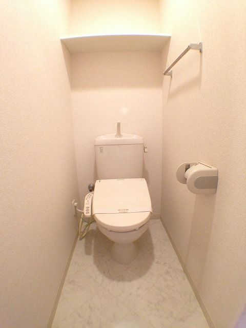 アベニール高砂のトイレ写真