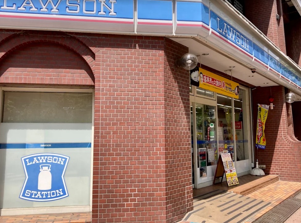 コンビニ　ローソン芝浦4丁目店（コンビニ）まで391m