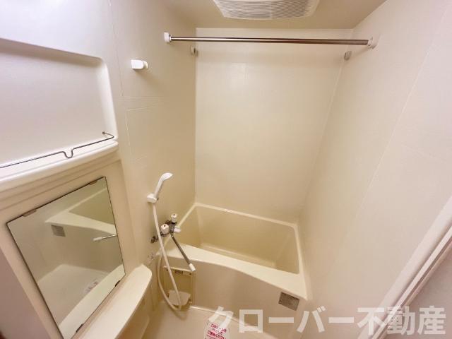 バス・シャワールーム　バス