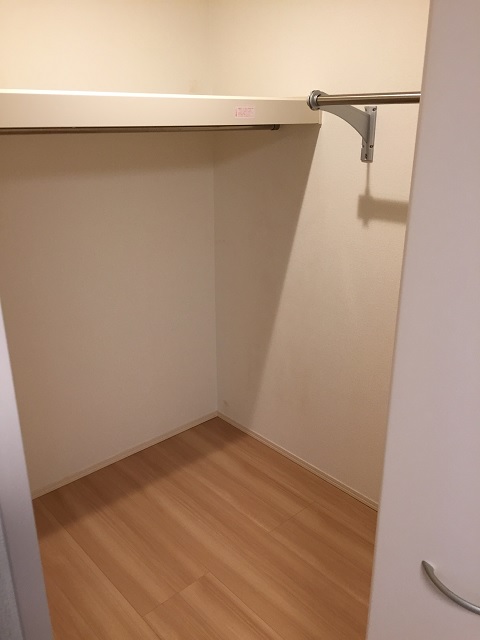 収納　ウォークインクローゼット