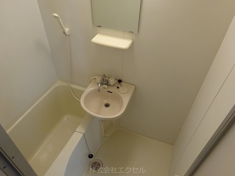 洗面設備　同等タイプのイメージ写真です。