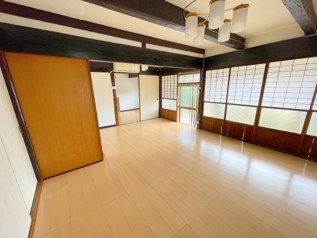 ＪＲ山陽本線 海田市駅 徒歩7分 1階建 築67年の居間写真